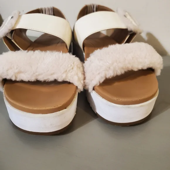 UGG Sandals LE FLUFF CHELLA JASMINE WHITE SLINGBACK PLATFORM SANDAL US 9.5 EUC - Picture 6 of 7